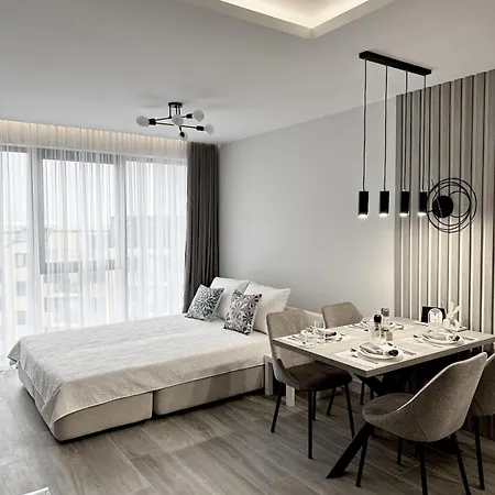 Bella 13 Apartment
